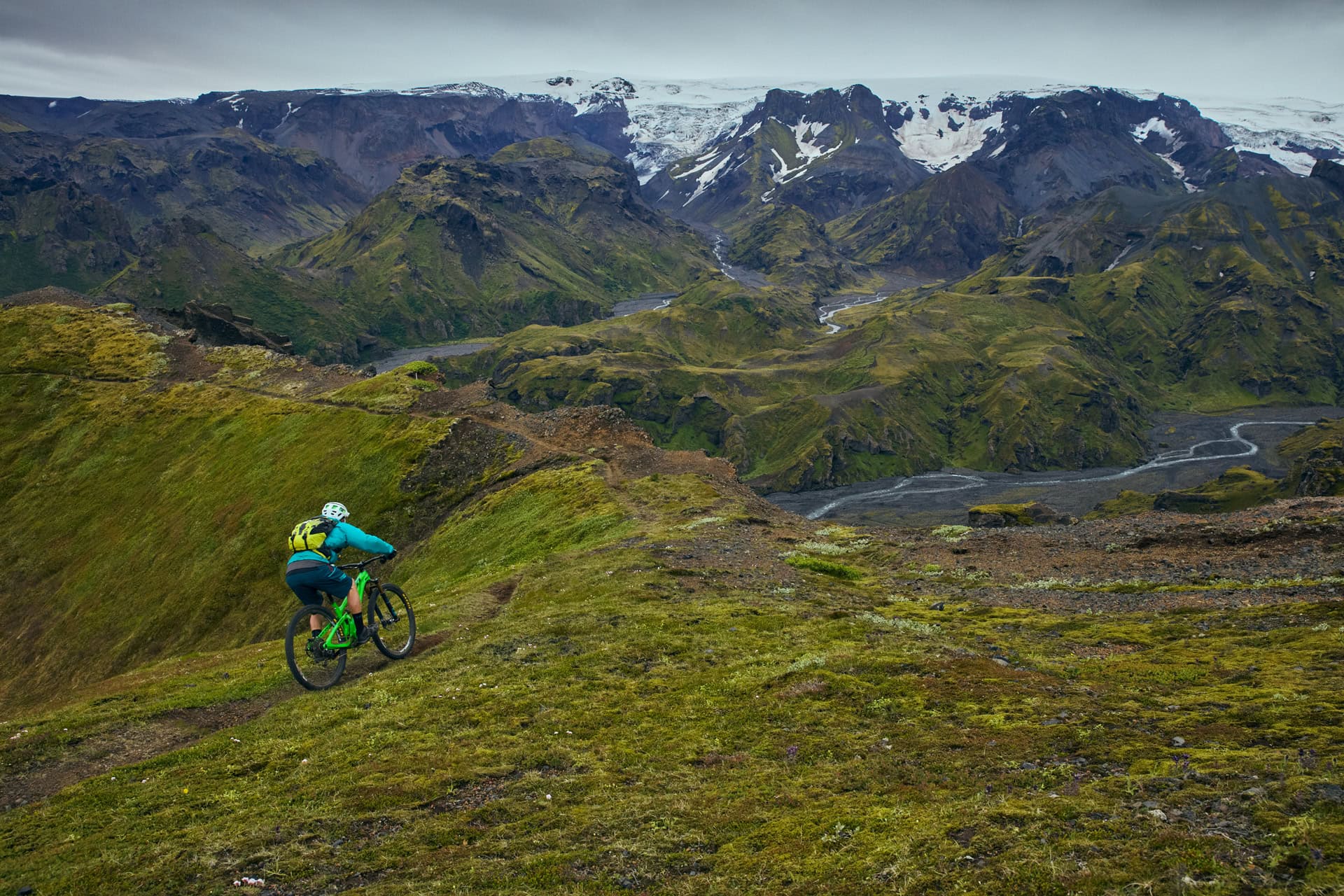 Yeti Cycles – Iceland Escape – 2015