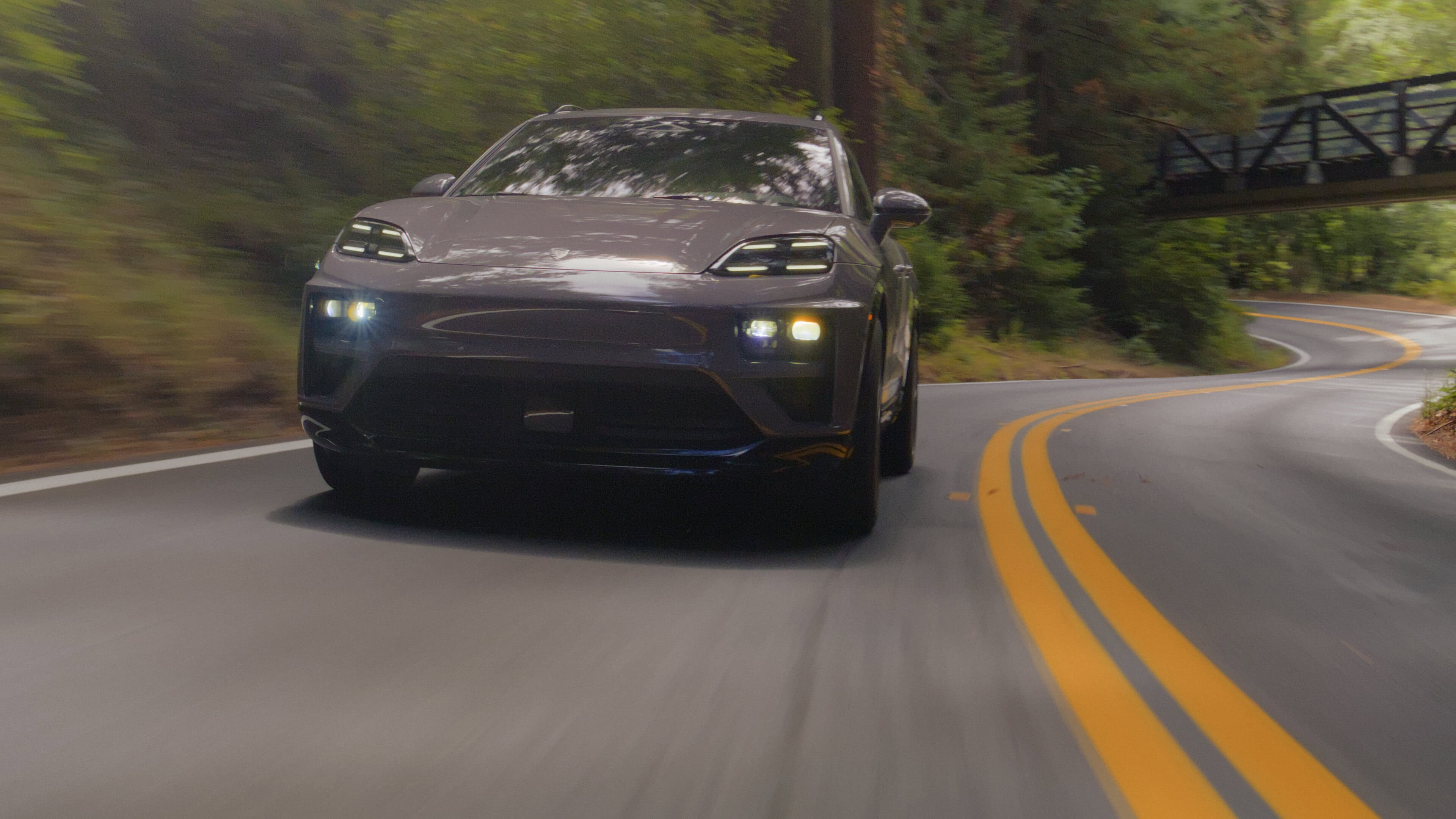 Porsche_EV_Coastal_Frame_017